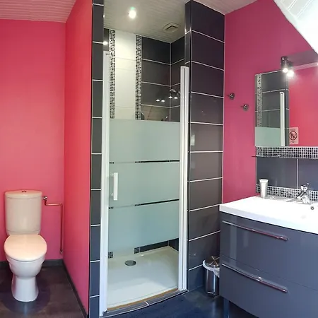 Chambres D'hotes Memorial Canadien B&B *